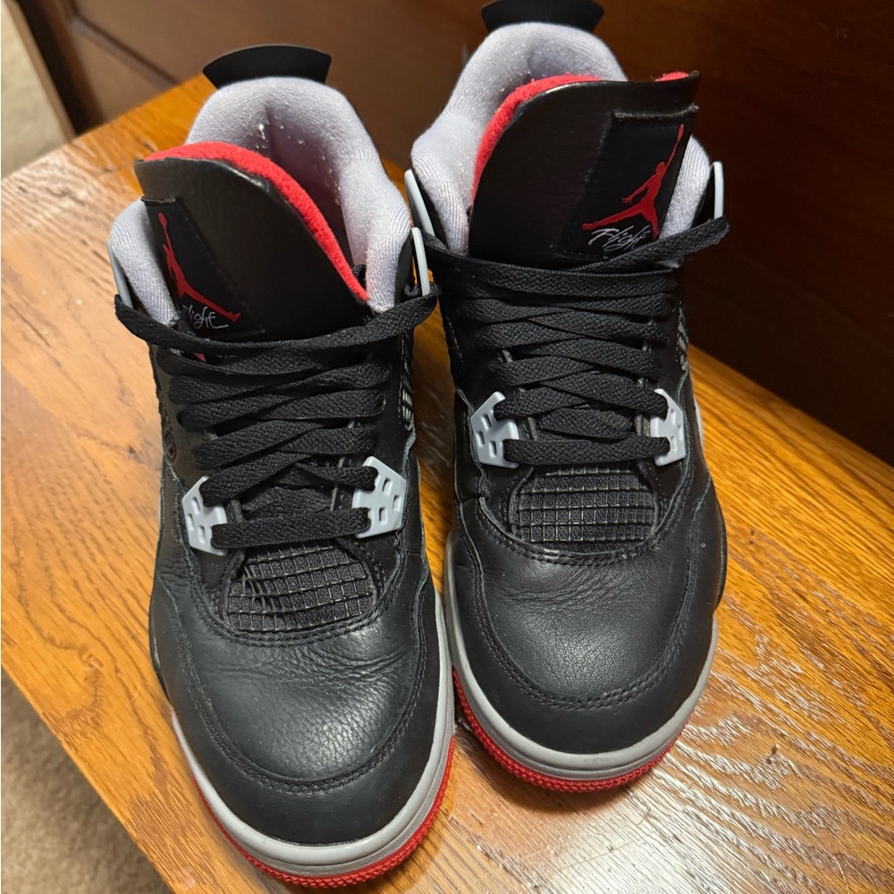 Nike Air Jordan’s- 6.5Y / 8Women